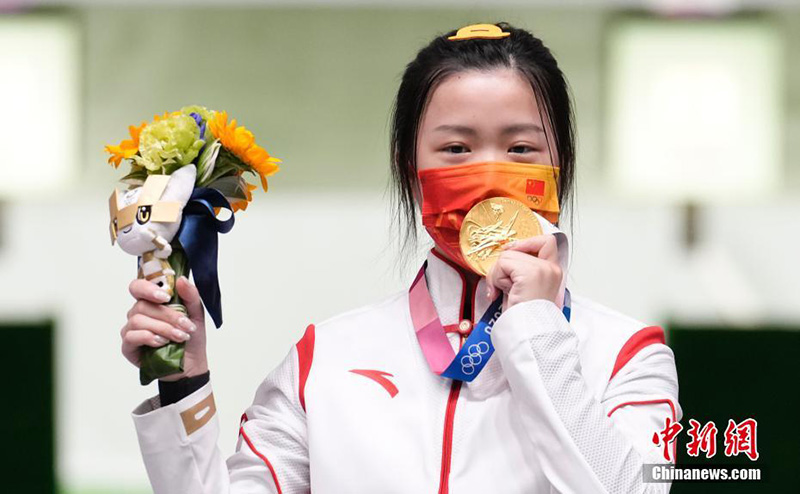 Қытайлық үміткер Токио олимпиадасының тұңғыш алтынын еншіледі