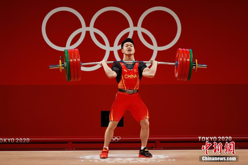Ши Чжиюн әлемдік рекордты жаңалап алтын медаль алды
