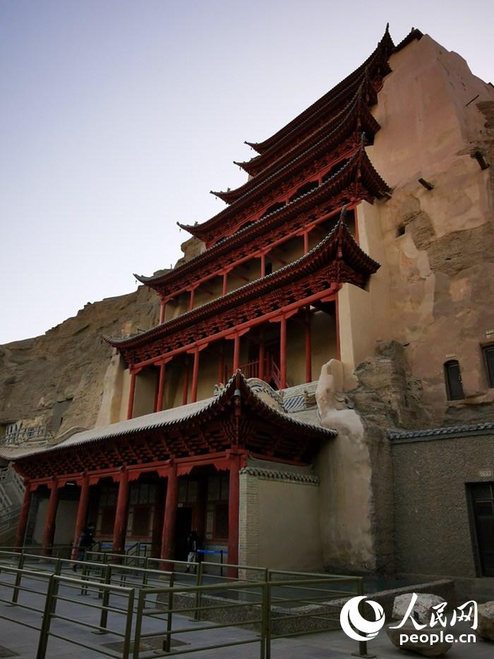 Мыңжылдық Дунхуан – тарихи мәдениет және құмтау мен Айбұлақ