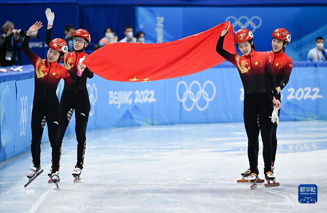 Шорт-тректен әйелдер арасындағы 3000 метрлік эстафеталық финалда Қытай құрамасы үшінші орынды жеңіп алды