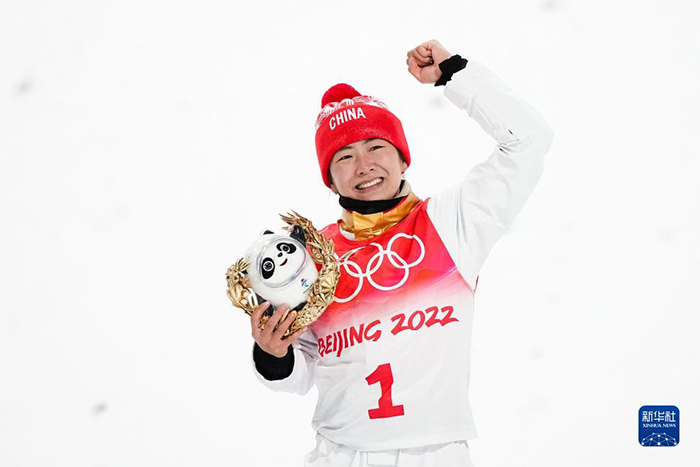 Фристайл шаңғымен сырғанаудың әйелдер арасындағы әуе шеберлігі финалында Қытай спортшысы Сюй Мэнтао жеңіске жетті