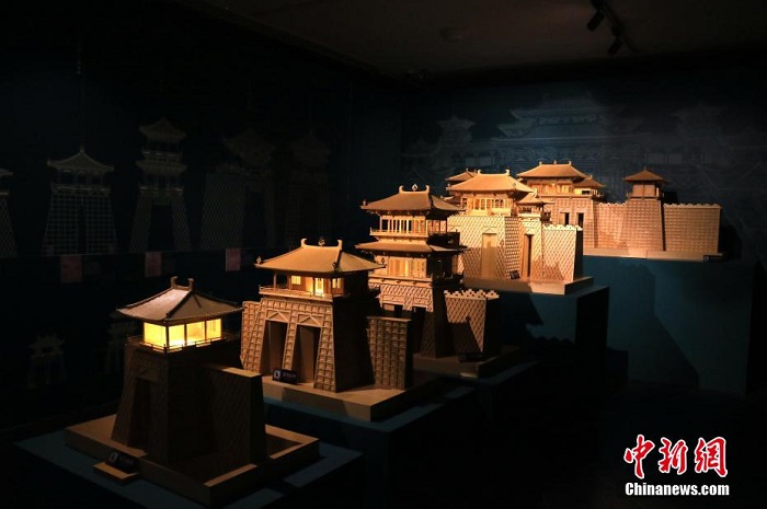 3D моделі Дуньхуан суреттерінің мыңжылдық сәулет сұлулығын көрсетеді