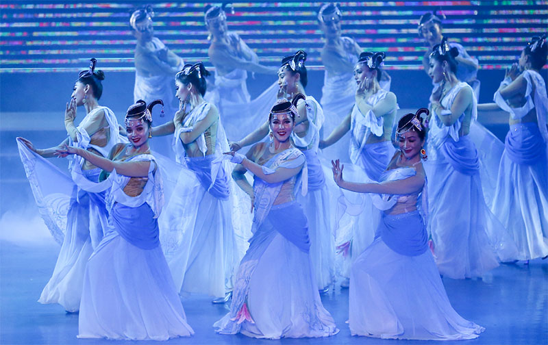 1 сәуірде Шыңжаңның алғашқы Мәдениет және өнер фестивалі ашылды