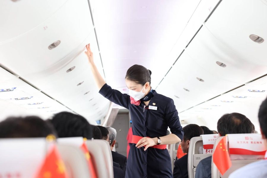 Қытайдың C919 жолаушылар ұшағы коммерциялық пайдалануға берілді