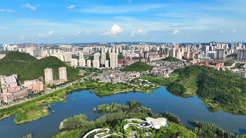 Гуйчжоу өлкесі Цинчжэнь қаласының экологиялық келбеті
