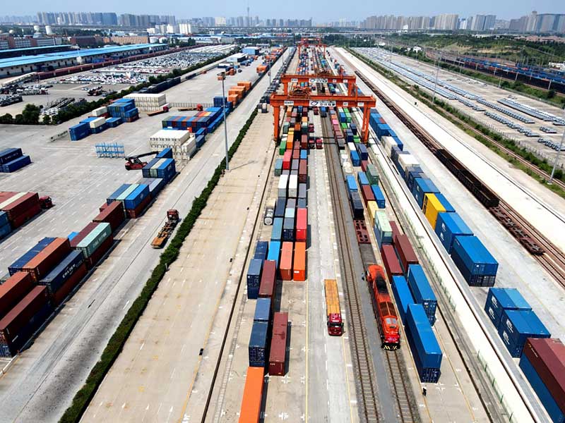 Қытай-Еуропа пойызы (Хэнань) он жылдан бері 670 000 TEU жіберді
