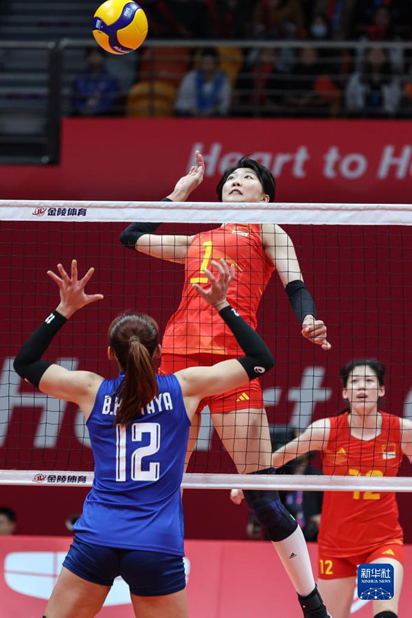 Қытай құрамасы волейболдан финалға шықты
