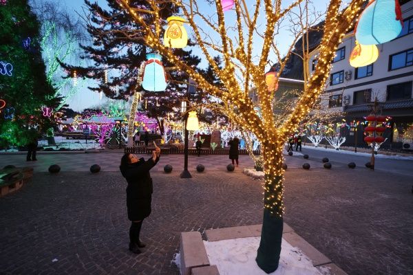 Бейжіңде 38-інші қар-мұз, мұз шамдары карнавалы өтті