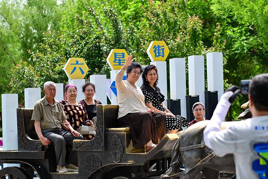 Құлжа, Шыңжаң: туристік нарық жандана түсті