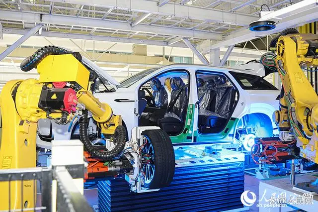 Бір минутта бір автокөлік шығаратын «Chery жылдамдығы»
