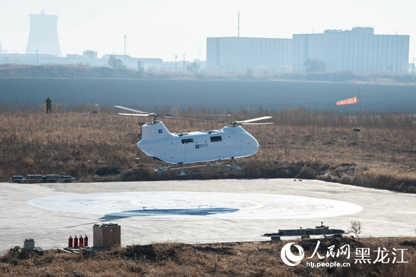 «Аспандағы ауыр жүк көлігі»-T1400 ұшқышсыз тікұшағы алғашқы рейсін сәтті орындады