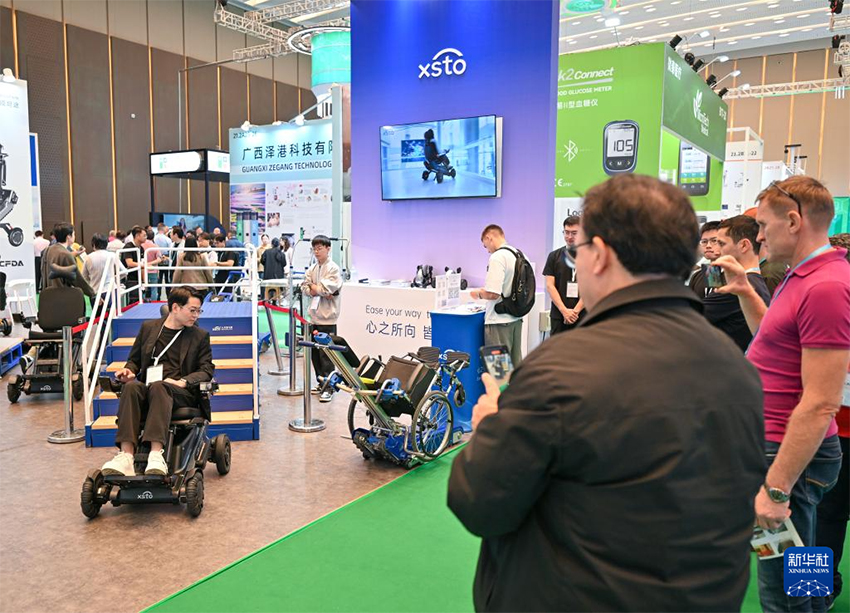 138-інші Кантон жәрмеңкесі жабылды, Қатысқан шетелдік сатып алушылардың саны жаңа деңгейге жетті