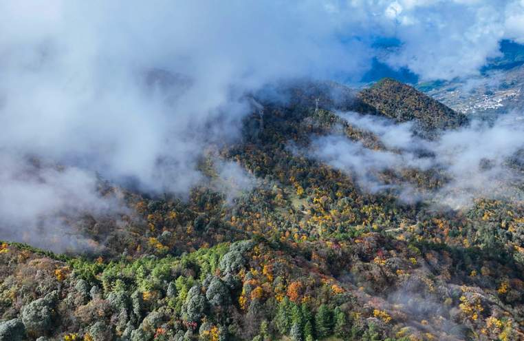 Юньнаньның Дали өңіріндегі таңғажайып таулар