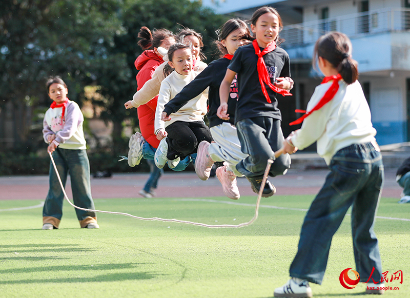 Қытай оқушыларға арналған дене шынықтыру жоспарын жариялады