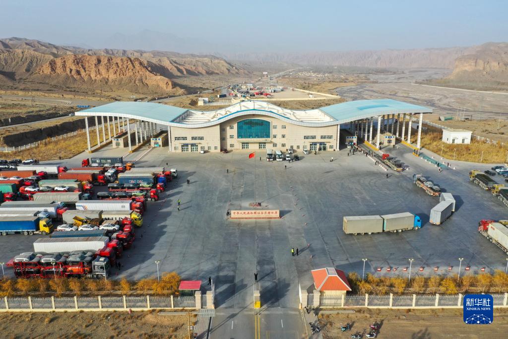 Шыңжаң еркін сауда пилоттық аймағының Қашқар аумағы экспорттық лизинг бизнесін бастады