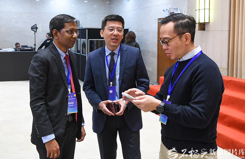 Үрімжі қаласында ОАӨЭЫ бойынша көшбасшылық тренингі өтті