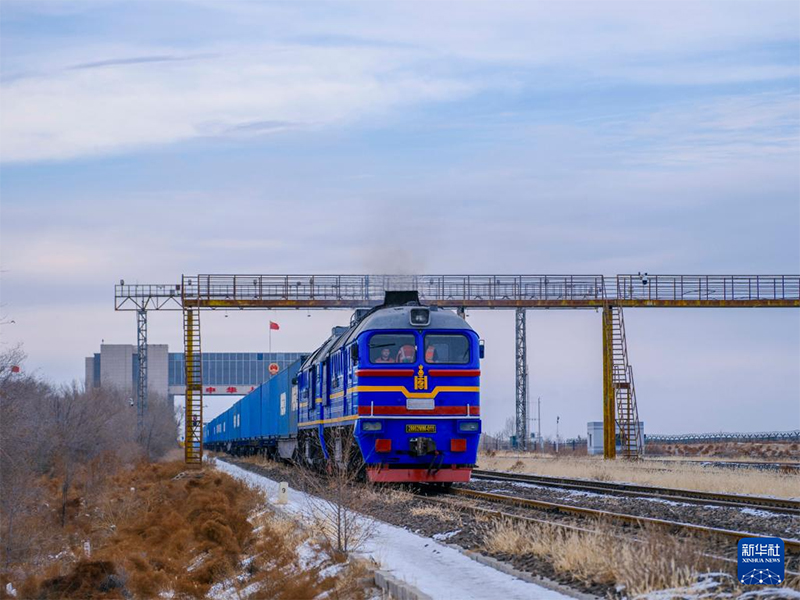 Эрэн-Хото порты арқылы елге кіріп-шығу трафигі рекордтық деңгейге жетті