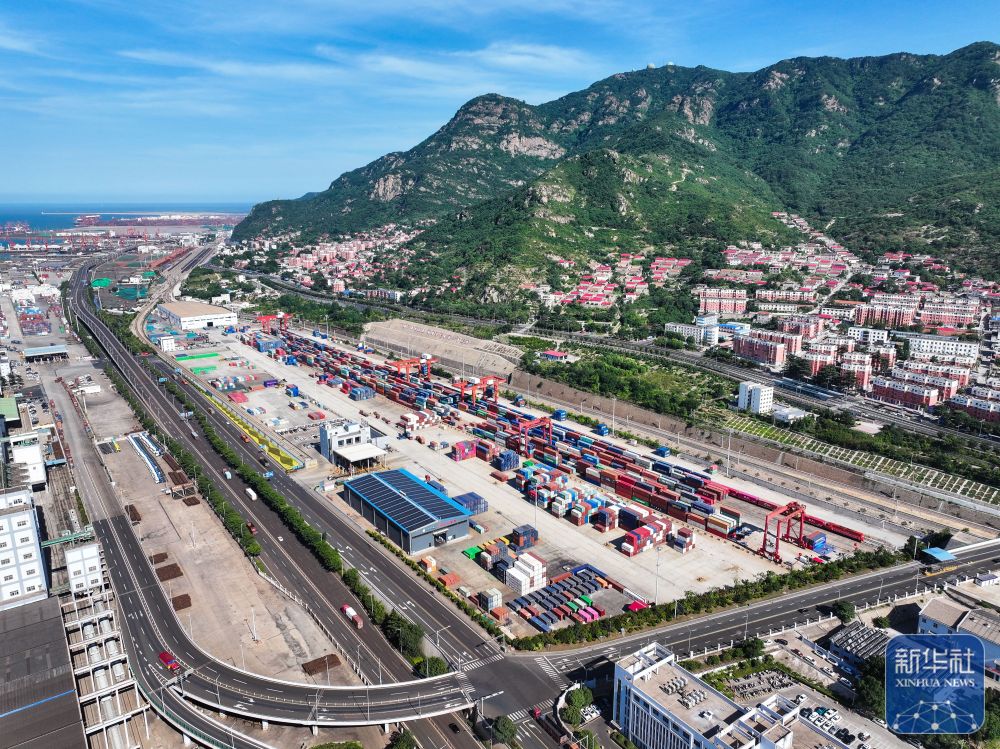 2025 жылы Қытай-Қазақстан (Ляньюньган) логистикалық ынтымақтастық базасының жүк тасымалдау қуаты 75 000 TEU-дан асты