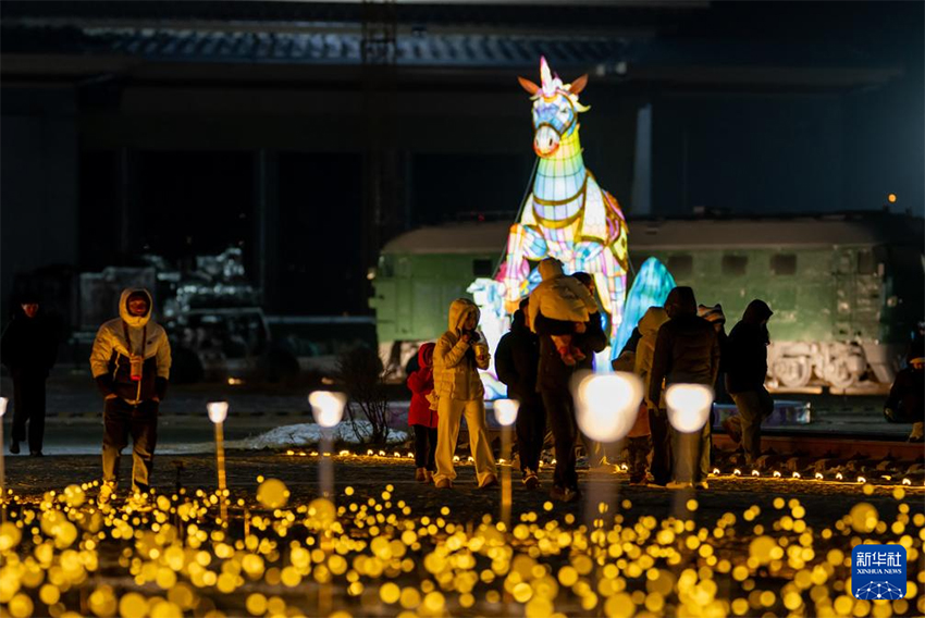 Хух-Хото: Қар-мұз сахнасы мәдениет пен туризмді біріктірді