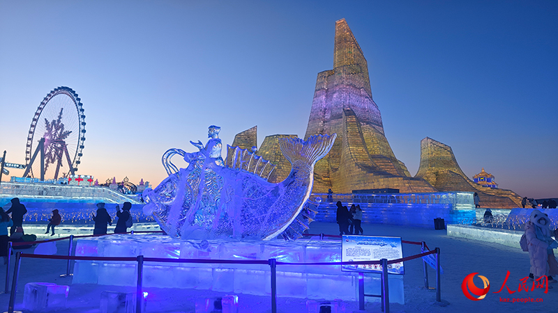 Харбин қар-мұз әлемінде қыстан ләззат алыңыз