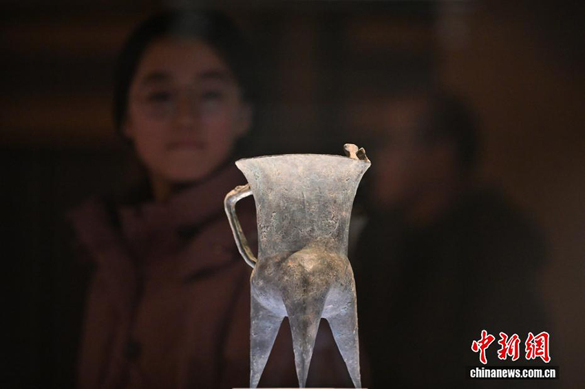 Қытай алғашқы патшалық дәуірдің мәдени контекстін толық мазмұнмен көрсетті