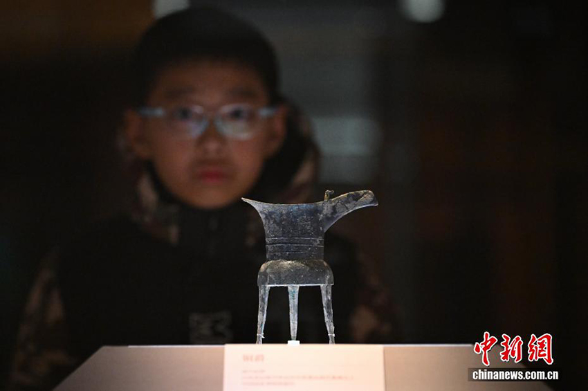 Қытай алғашқы патшалық дәуірдің мәдени контекстін толық мазмұнмен көрсетті