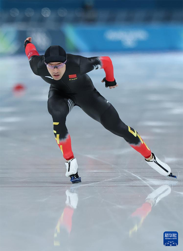 Конькимен сырғанауда Нин Чжунянь ерлер арасындағы 1000 метрлік жарыста қола медаль жеңіп алды