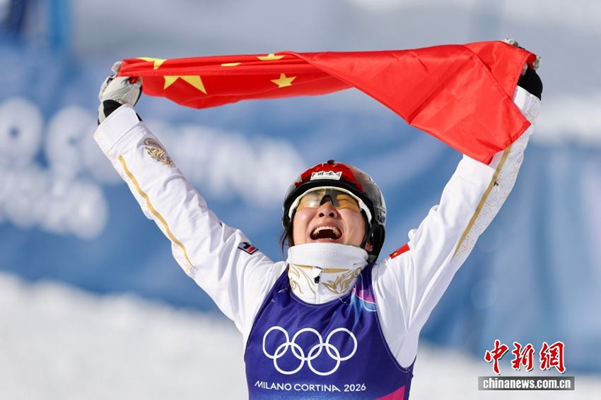 Қытайлық спортшы Сюй Мэнтао фристайлдан әйелдер арасындағы әуе шеберлігі бойынша алтын медаль жеңіп алды