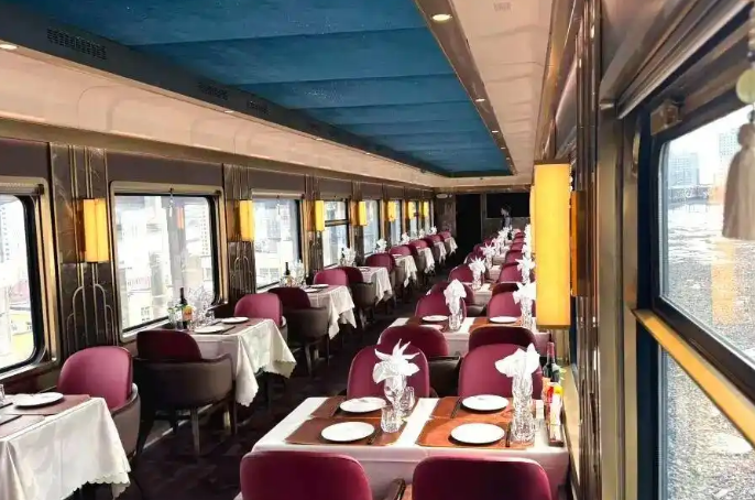 Шыңжаң темір жолы туристік пойыздарды жаңартып, «жылжымалы қонақ үйлерді» салды