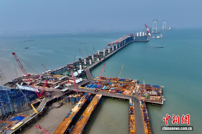 Сямэнь-Цзиньмэнь көпірі (Сямэнь учаскесі) жобасының құрылысы қарқынды жүріп жатыр