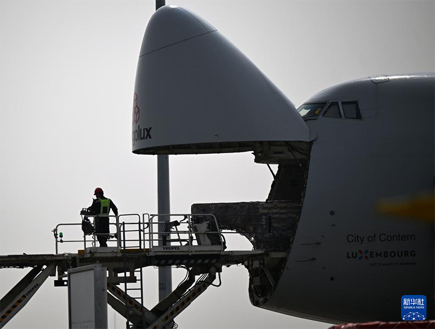 Чжэнчжоу: Халықаралық әуе жүк тасымалы торабының деңгейі біртіндеп артуда