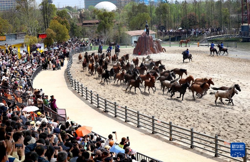 Көктем құшағындағы Қытай