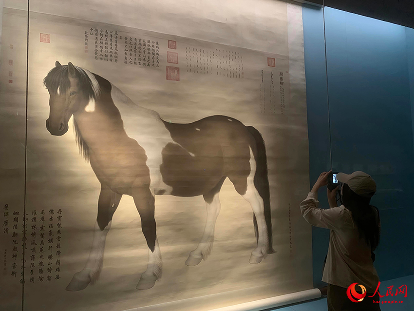 Гугун мұражайындағы көркемсурет туындылары ішіндегі «Жылқы әлемі»